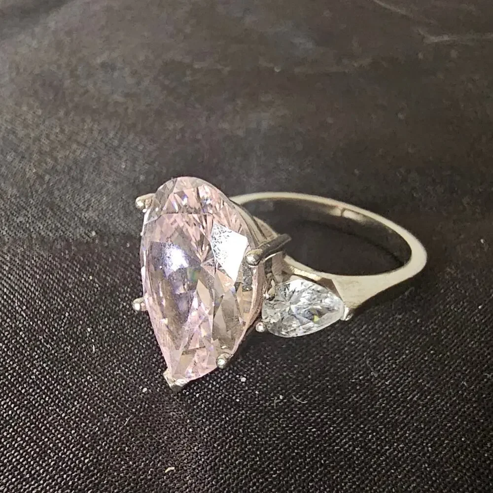 JTV Bella Luce 18.25 ctw Pink Pear-Cut and White Diamond Simulants Rhodium 925